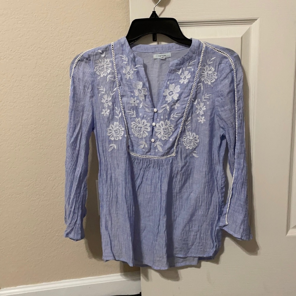 Maurices blue and white blouse
